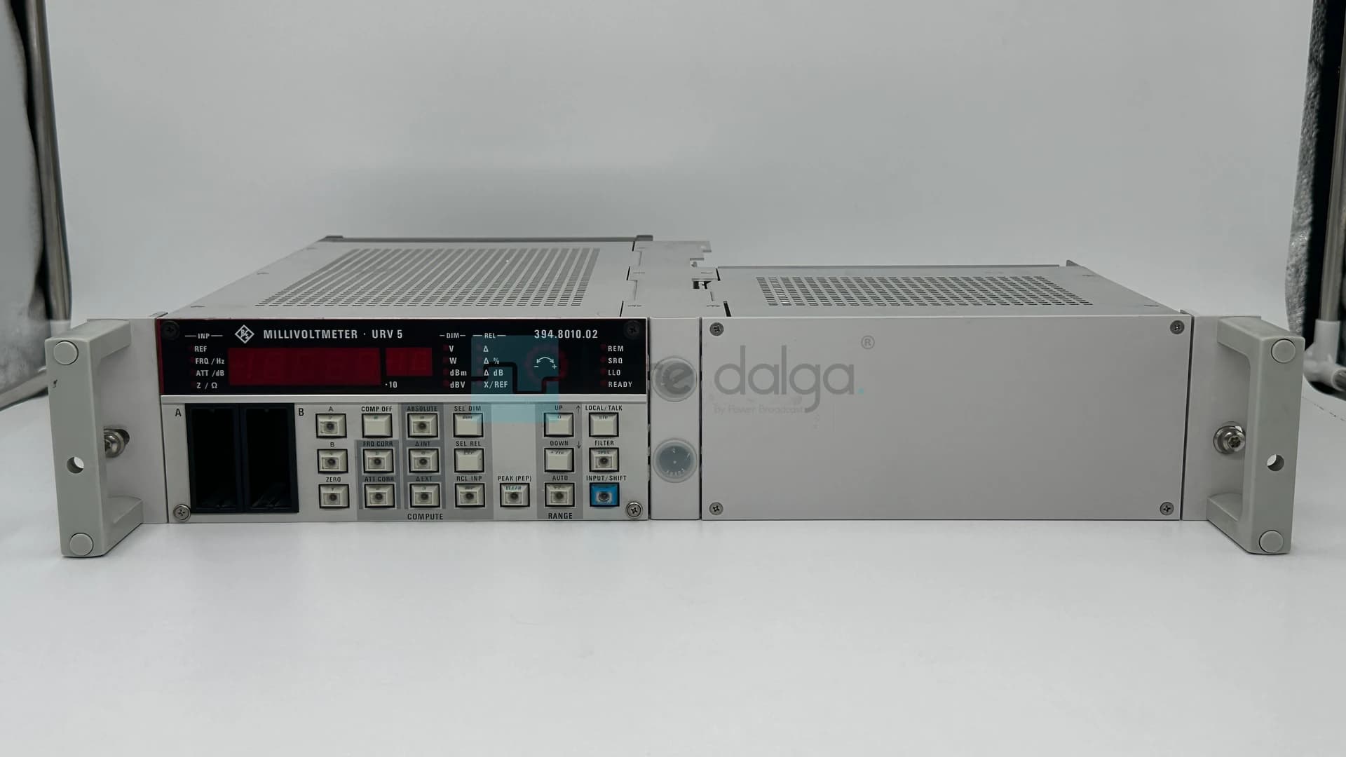 Rohde & Schwarz Urv5 4½ Dijit Dijital Rf Milivoltmetre - Görsel 1